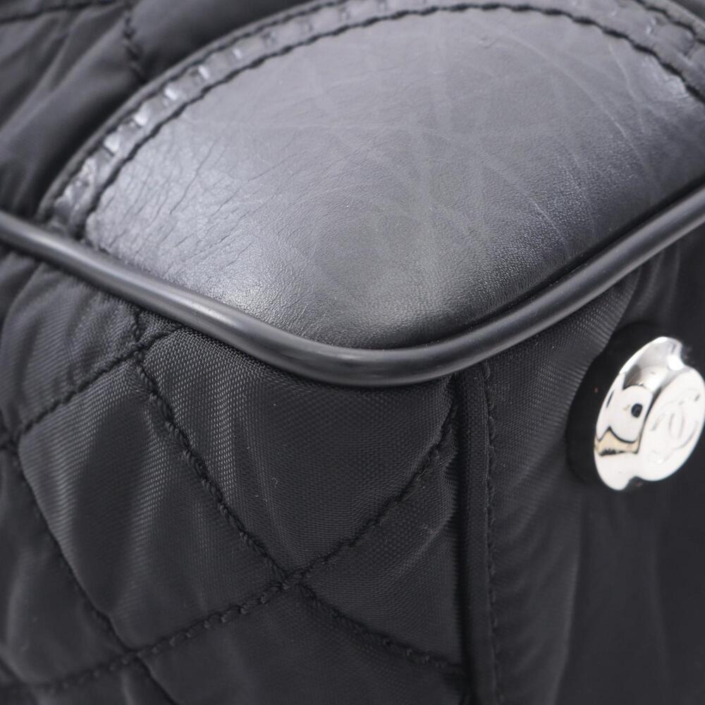 CHANEL Black Leather Tote Bag - Picture 8 of 9